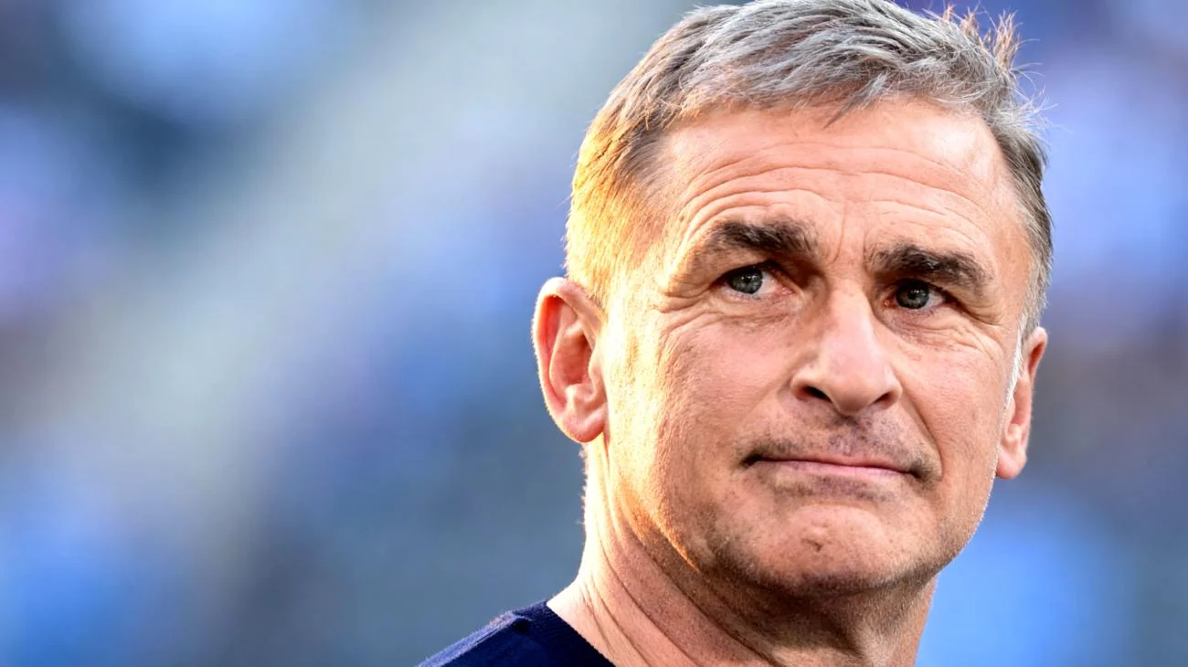 Stefan Kuntz steigt beim HSV aus: Was an Silvester wirklich passiert ist 2026-01-02T11:45:15.971Z"